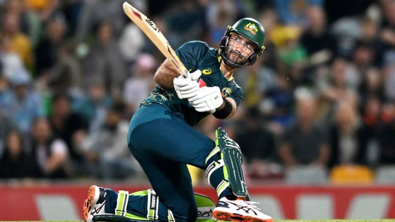 Glenn Maxwell reverse sweeps over short third, Australia vs South Africa, 3rd T20I, Cairns, August 16, 2025