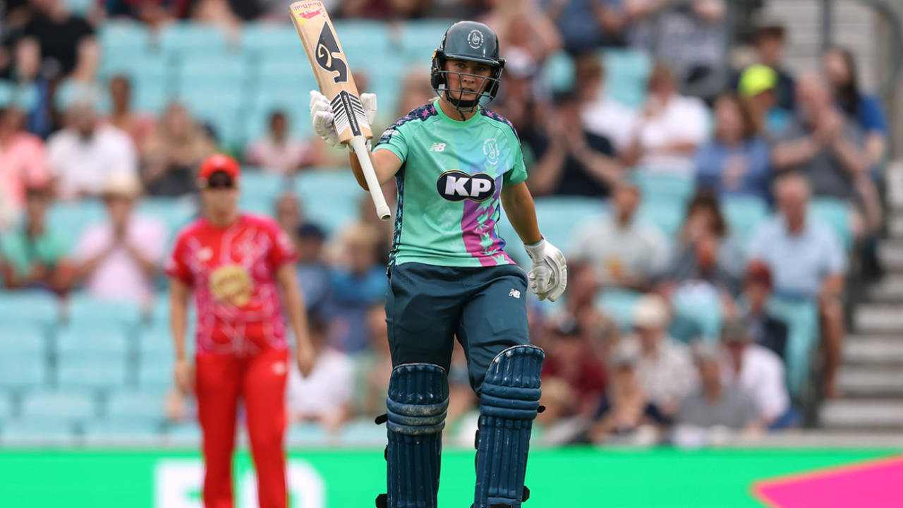 Alice Capsey acknowledges her half-century, Oval Invincibles vs Welsh Fire, Women's Hundred, The Oval, August 16, 2025