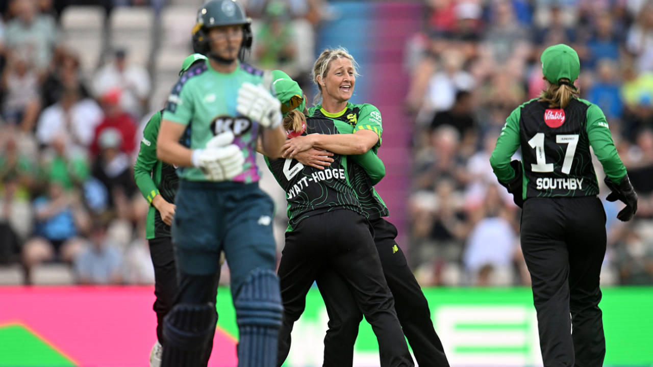 Sophie Devine removed Meg Lanning with a pearler, Southern Brave vs Oval Invincibles, Women's Hundred, Utilita Bowl, August 18, 2025