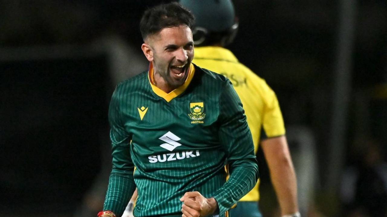 Keshav Maharaj tripped through Australia's line-up, Australia vs South Africa, 1st ODI, Cairns, August 19, 2025