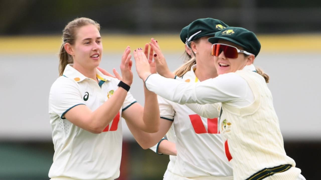 Maitlan Brown got rid of Tanusree Sarkar, Australia A vs India A, Only unofficial Test, Brisbane, 1st day, August 21, 2025
