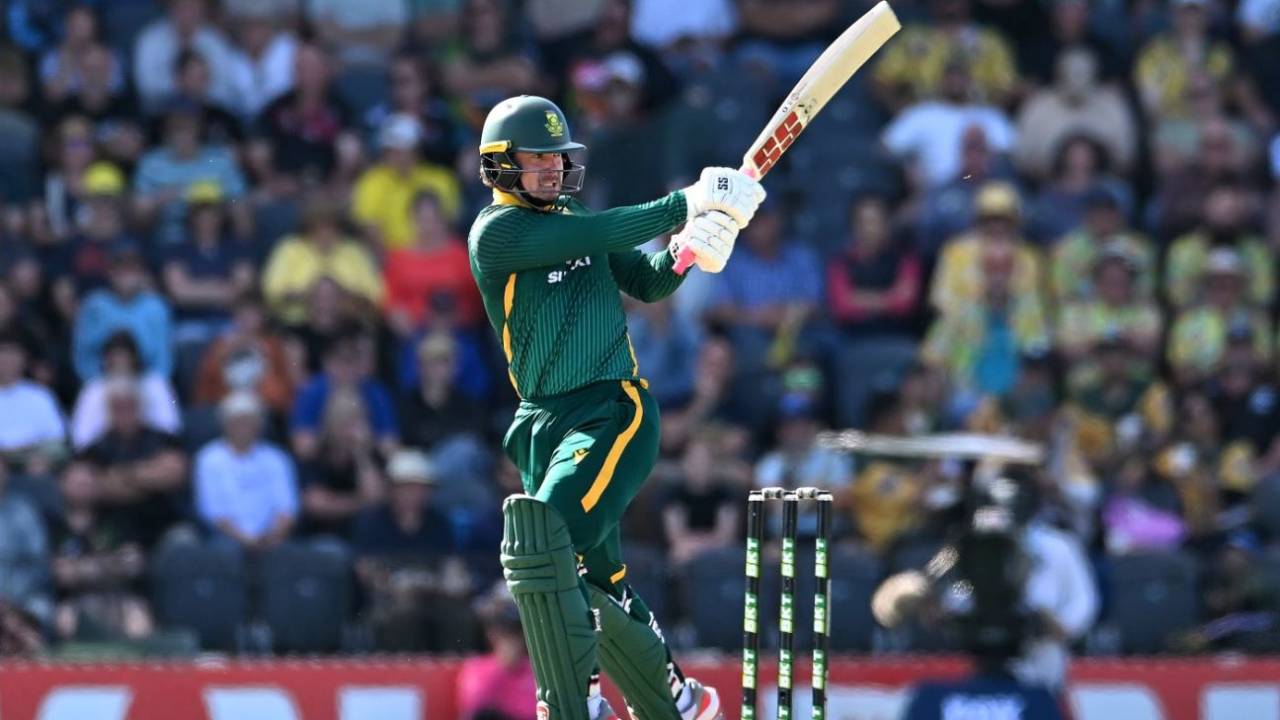 Matthew Breetzke pulls behind square, Australia vs South Africa, 2nd ODI, Mackay, August 22, 2025