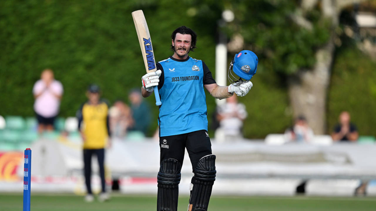 Rob Jones celebrates reaching his century, Metro Bank One Day Cup, Worcestershire Rapids vs Glamorgan, Worcester, August 22, 2025