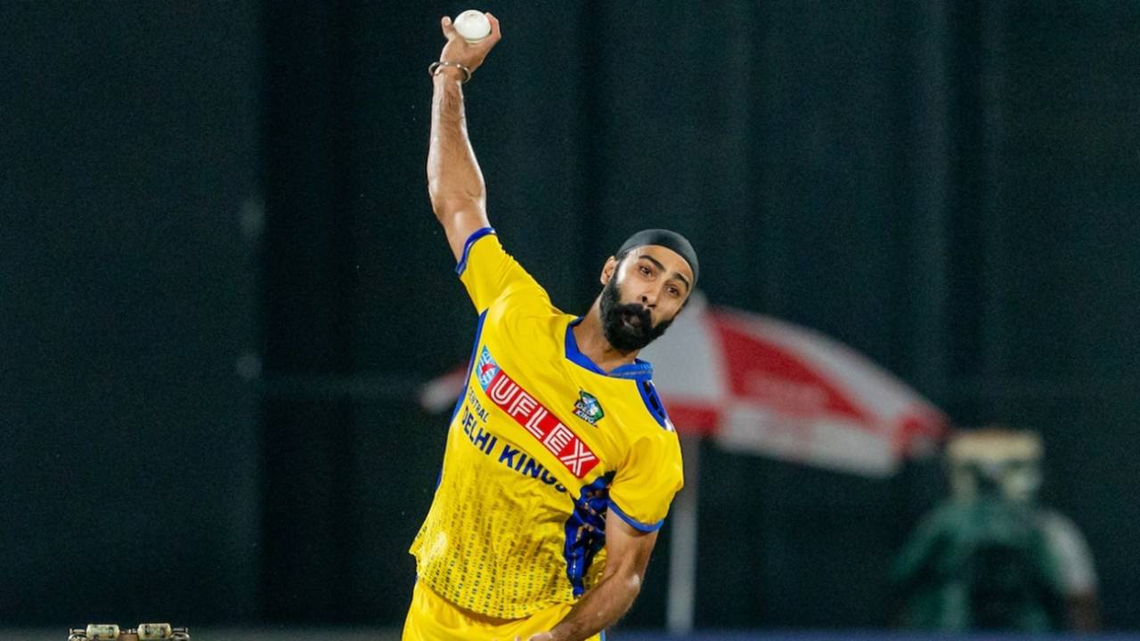Simarjeet Singh took two wickets in one over, Purani Dilli 6 vs Central Delhi Kings, Delhi Premier League, New Delhi, August 25, 2025