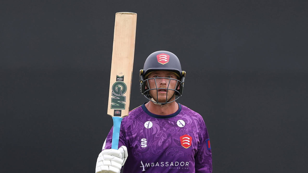 Tom Westley acknowledges his milestone, Metro Bank One Day Cup, Hampshire vs Essex, Utilita Bowl, August 07, 2025