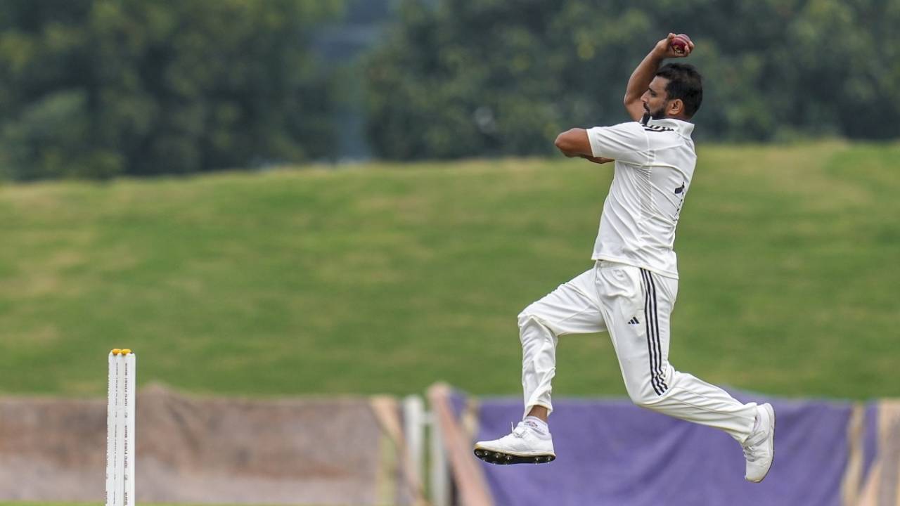 Mohammed Shami looked in fine rhythm on the second day, North Zone vs East Zone, Duleep Trophy quarter-final, 2nd day, Bengaluru, August 29, 2025