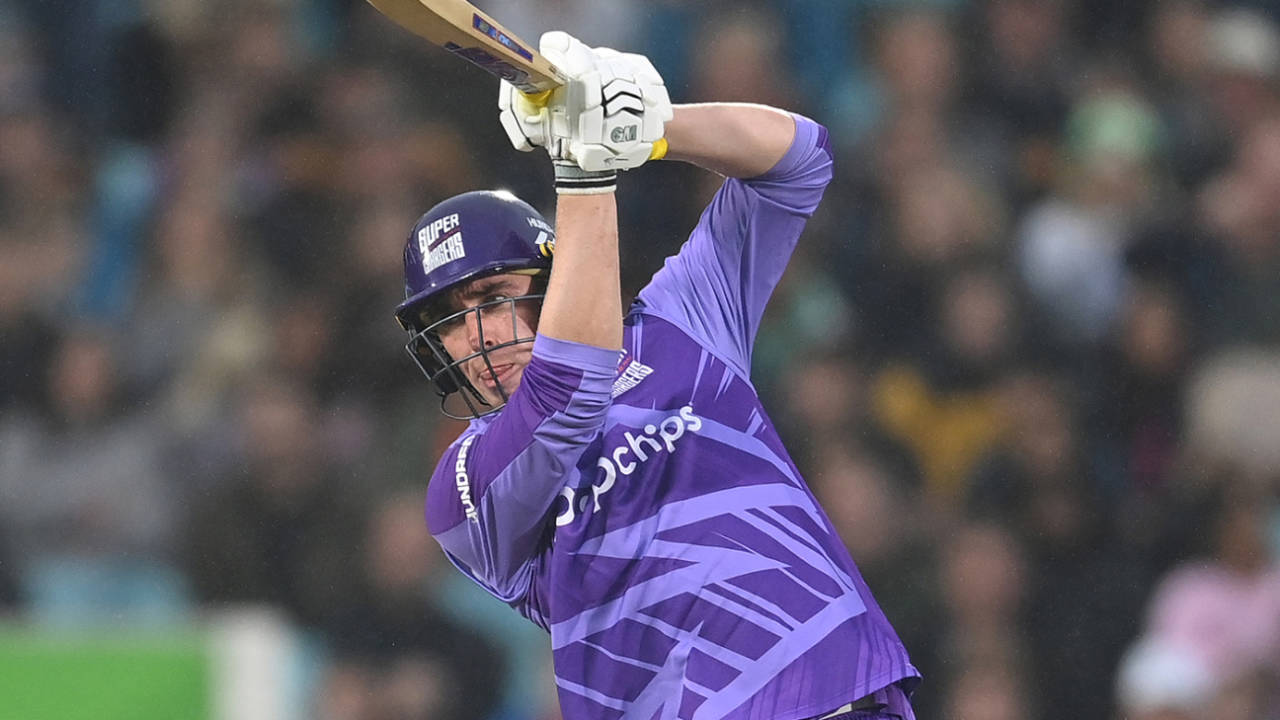 Dan Lawrence launches inside-out over extra cover, Northern Superchargers vs Trent Rockets, The Kia Oval, The Hundred Men's Competition, August 30, 2025