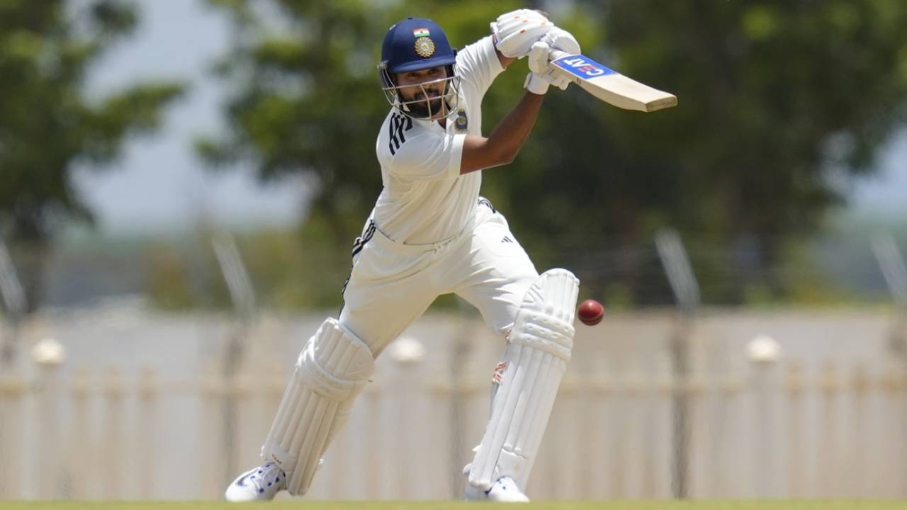 Shreyas Iyer scored 25 in the first innings, Central Zone vs West Zone, Duleep Trophy semi-final, Bengaluru, September 4, 2025