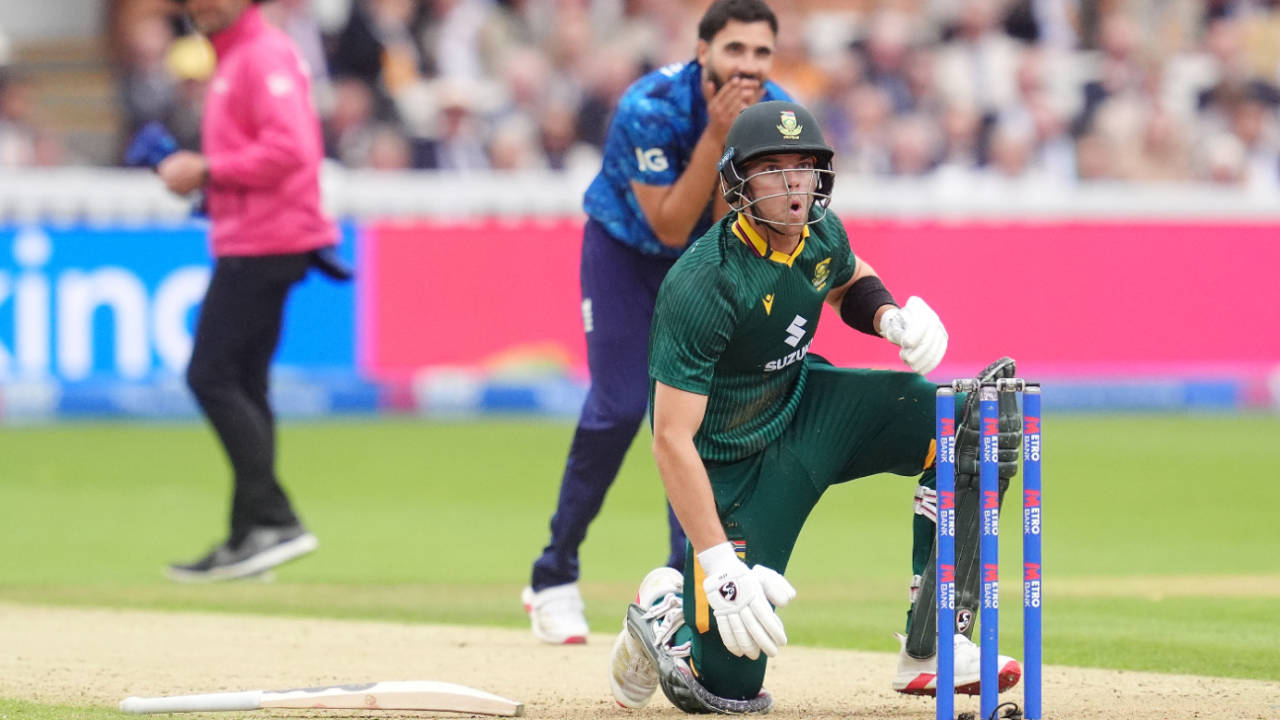 Tristan Stubbs looks shocked after losing his grip and nearly landing his bat on the stumps, England vs South Africa, 2nd ODI, Lord's, September 4, 2025