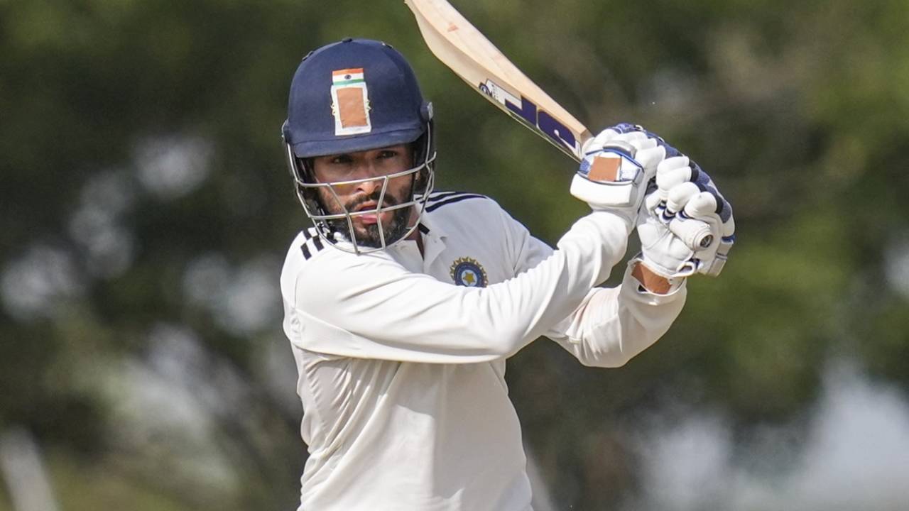 Rajat Patidar played a fluent little innings before stumps, Central Zone vs West Zone, Duleep Trophy semi-final, 2nd day, Bengaluru, September 5, 2025