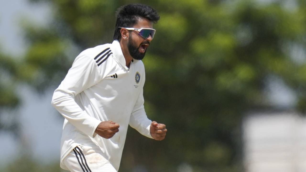 Saransh Jain is pumped after taking a wicket, Central Zone vs West Zone, Duleep Trophy semi-final, 4th day, Bengaluru, September 7, 2025