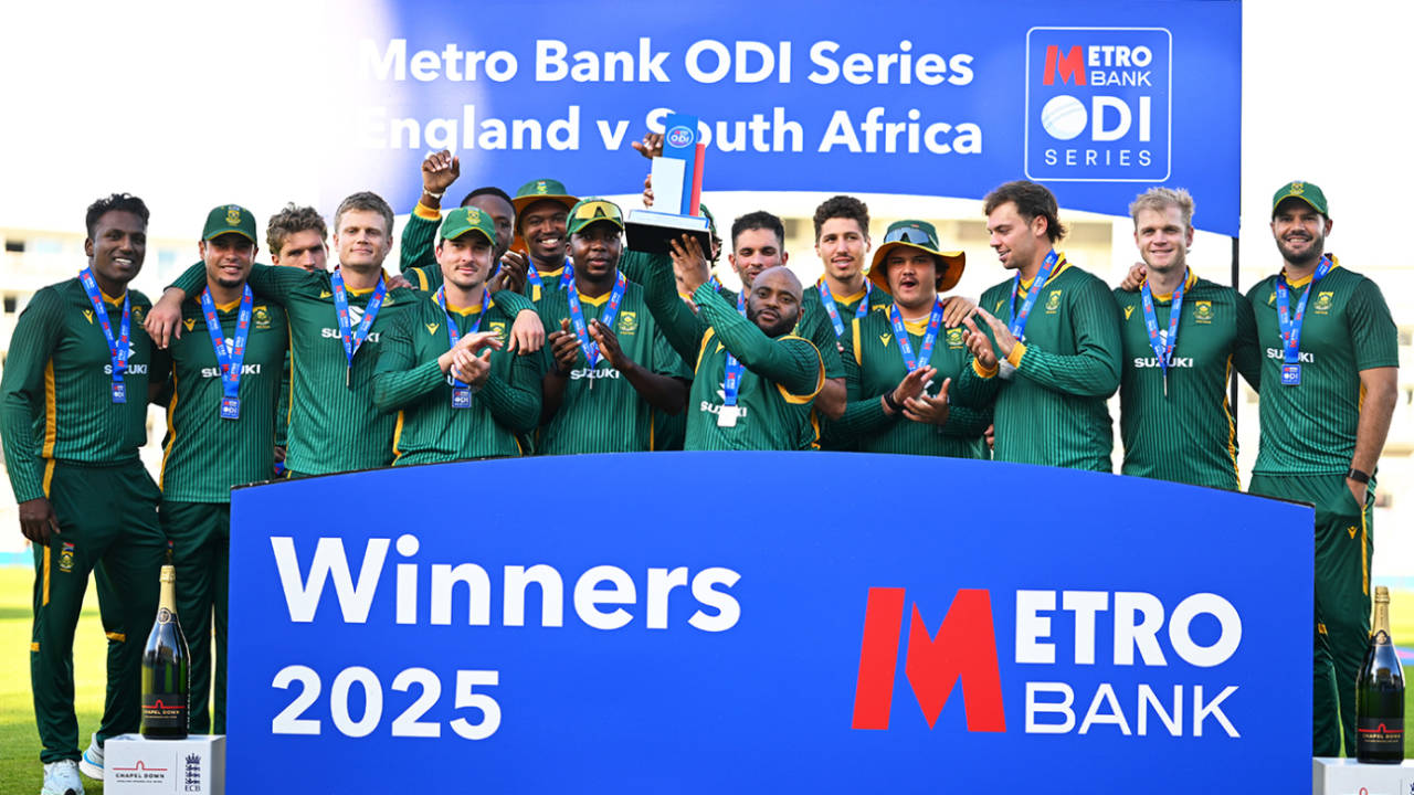 South Africa pose with the series trophy, England vs South Africa, 3rd ODI, Southampton, September 7, 2025