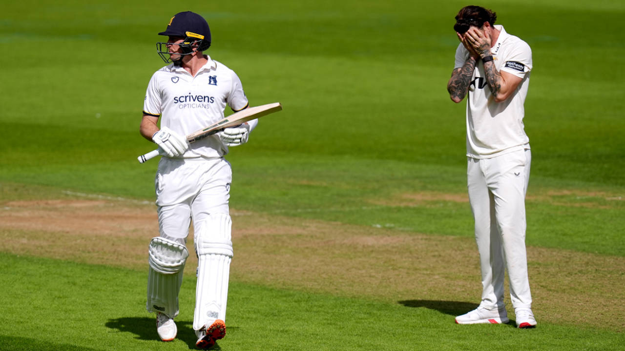 Will Young frustrated the Surrey attack, Surrey vs Warwickshire, County Championship, The Oval, September 9, 2025