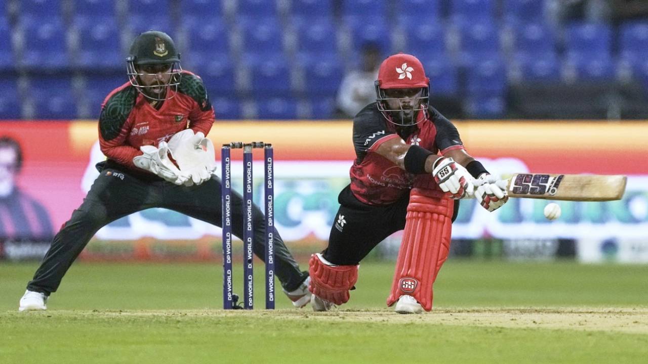 Zeeshan Ali rolls out a reverse sweep, Bangladesh vs Hong Hong, Men's T20 Asia Cup, Abu Dhabi, September 11, 2025