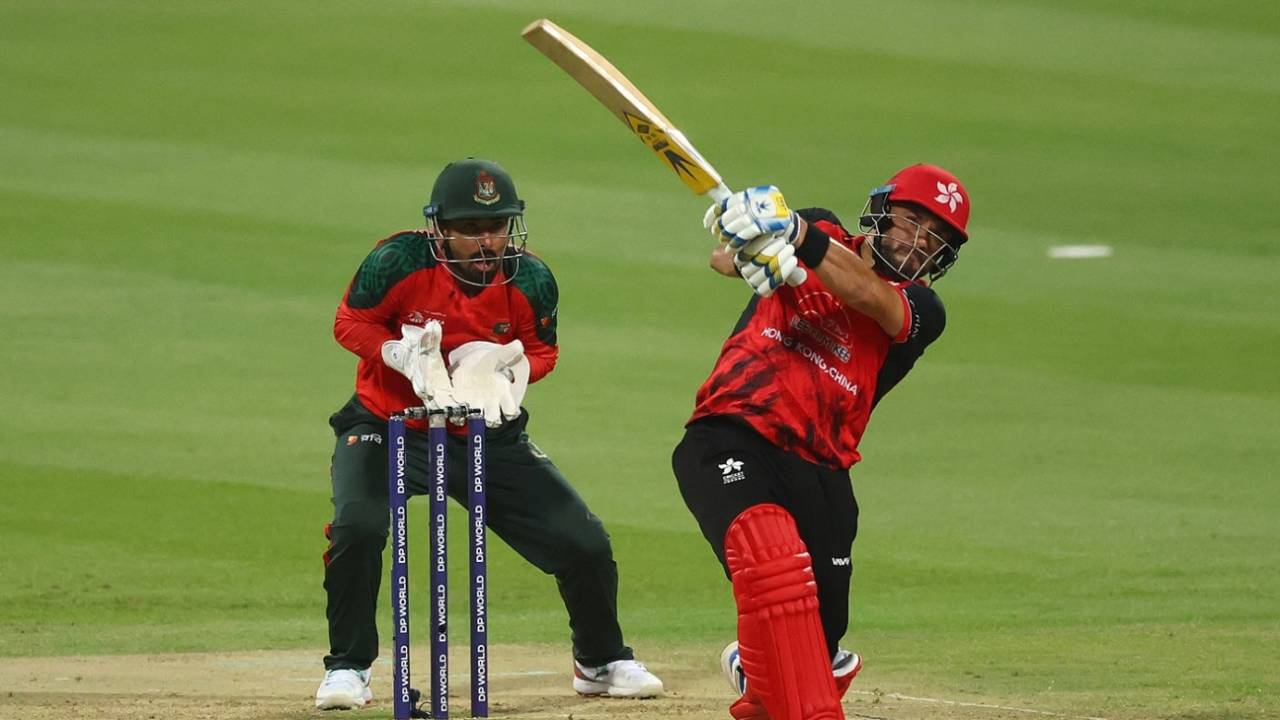 Yasim Murtaza goes on the attack, Bangladesh vs Hong Hong, Men's T20 Asia Cup, Abu Dhabi, September 11, 2025