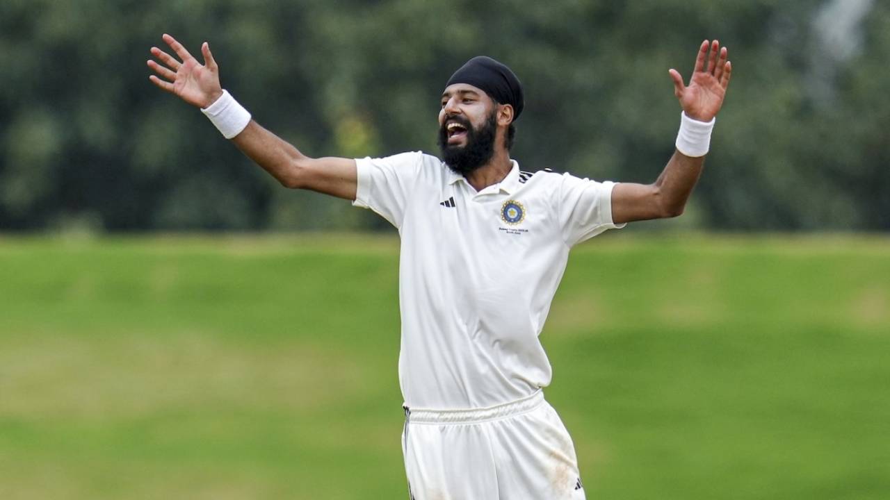 Gurjapneet Singh dismissed Danish Malewar and Shubham Sharma before lunch, South Zone vs Central Zone, Duleep Trophy final, 2nd day, CEG Ground, September 12, 2025