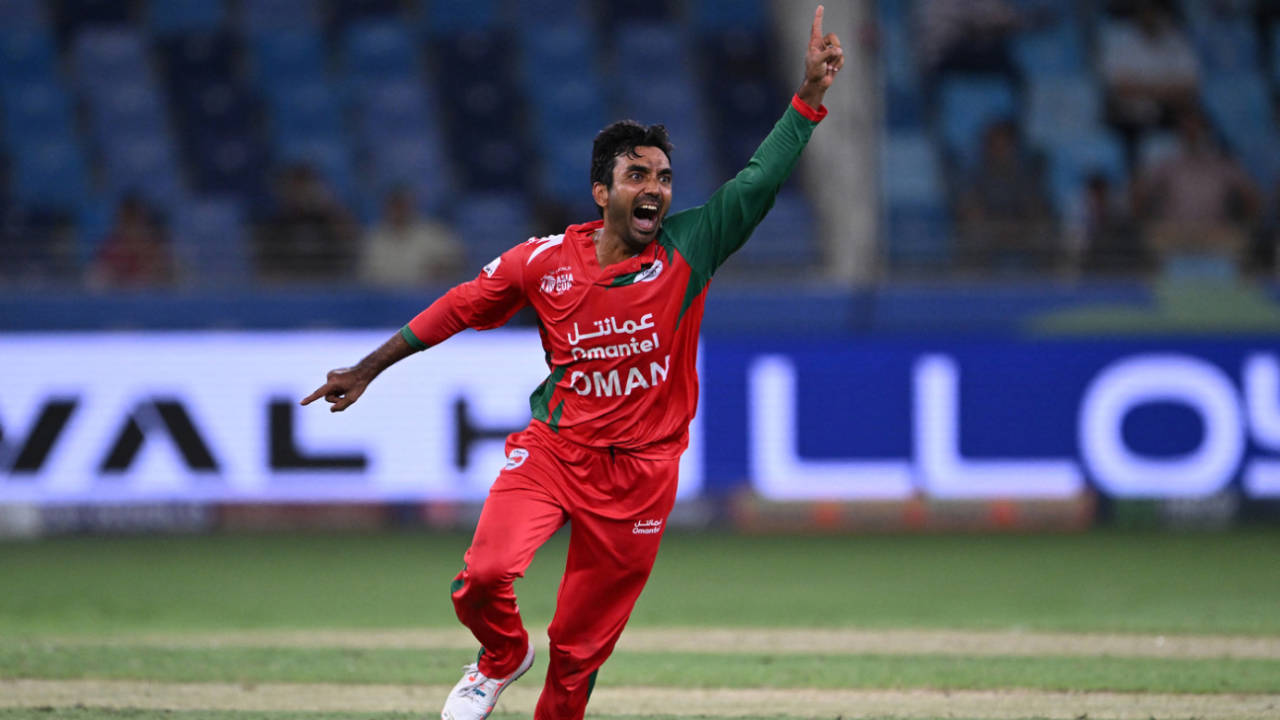 Aamir Kaleem celebrates after taking a wicket, Pakistan vs Oman, Men's T20 Asia Cup, Dubai, September 12, 2025