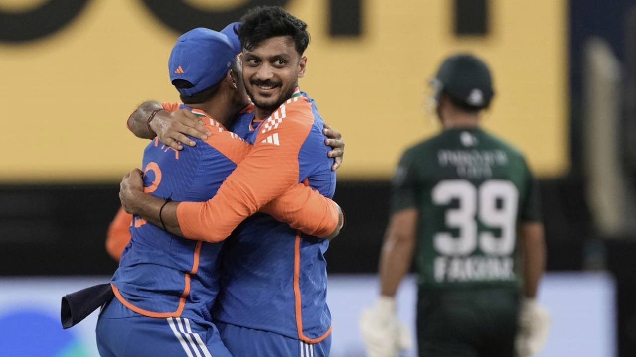 Axar Patel struck in each of his first two overs, India vs Pakistan, Asia Cup, Dubai, September 14, 2025