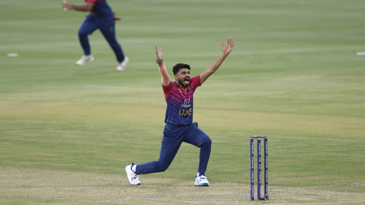 Haider Ali picked up two wickets in his four overs, UAE vs Oman, Men's T20 Asia Cup, Abu Dhabi, September 15, 2025