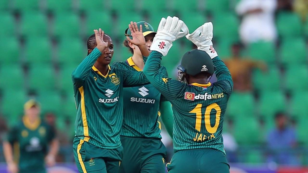 Ayabonga Khaka took two wickets in her first seven overs, Pakistan women vs South Africa women, 1st ODI, Lahore, September 16, 2025