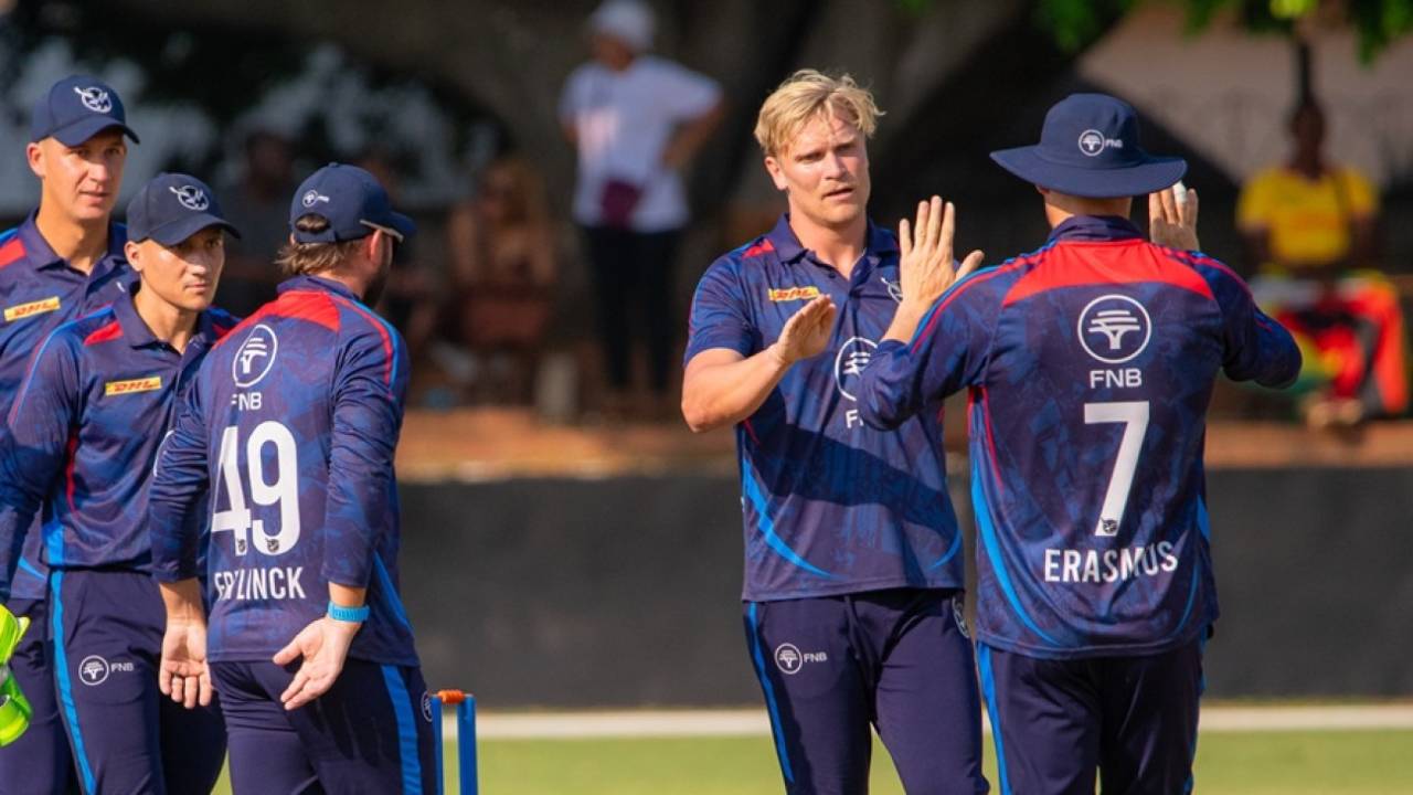 Ruben Trumpelmann got the wicket of Brian Bennett, Zimbabwe vs Namibia, 2nd T20I, Bulawayo, September 16, 2025