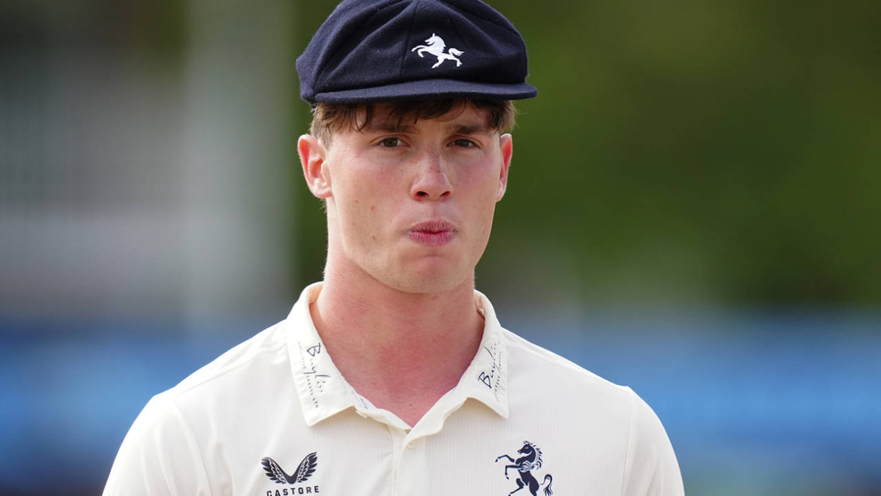 Corey Flintoff was making his first-class debut, Leicestershire vs Kent, County Championship, Grace Road, September 16, 2025