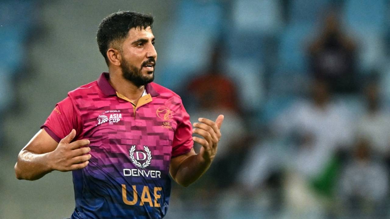 Junaid Siddique picked 4 for 18 in his four overs, UAE vs Pakistan, Men's T20 Asia Cup, Dubai, September 17, 2025