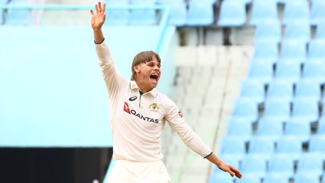 Cooper Connolly trapped B Sai Sudharsan lbw, India A vs Australia A, 1st unofficial Test, Lucknow, 3rd day, September 18, 2025