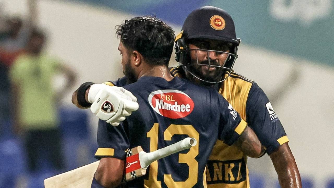 Job done, the Mendises - Kusal and Kamindu - celebrate, Afghanistan vs Sri Lanka, Asia Cup, Abu Dhabi, September 18, 2025