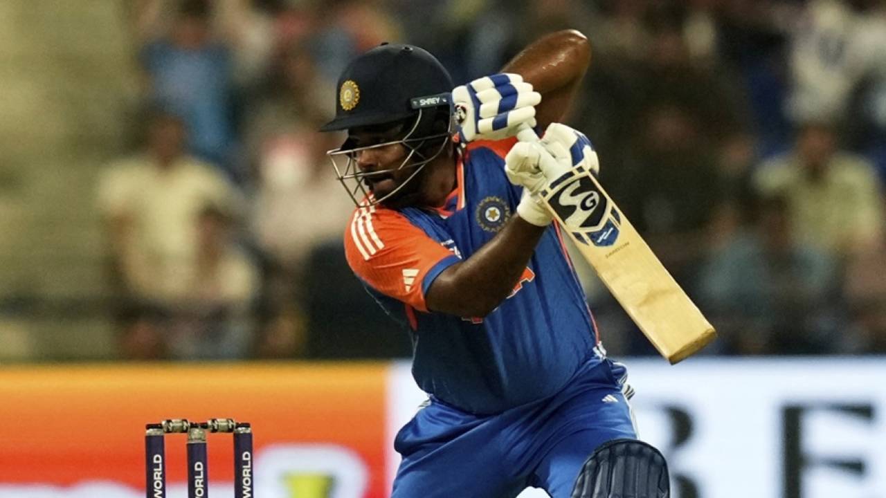 Sanju Samson steadied India after they lost Abhishek Sharma and Hardik Pandya in the same over, India vs Oman, Asia Cup, Dubai, September 19, 2025