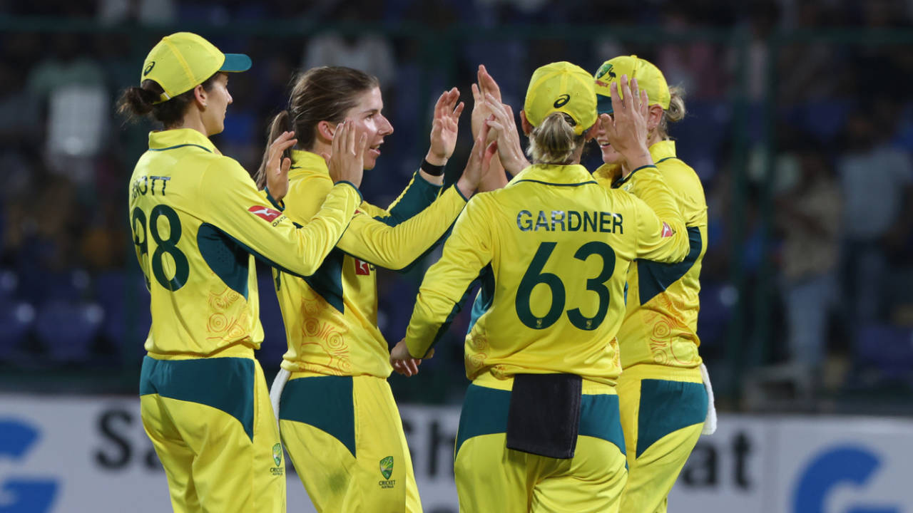 Georgia Wareham celebrates an important breakthrough, India vs Australia, 3rd women's ODI, Delhi, September 20, 2025