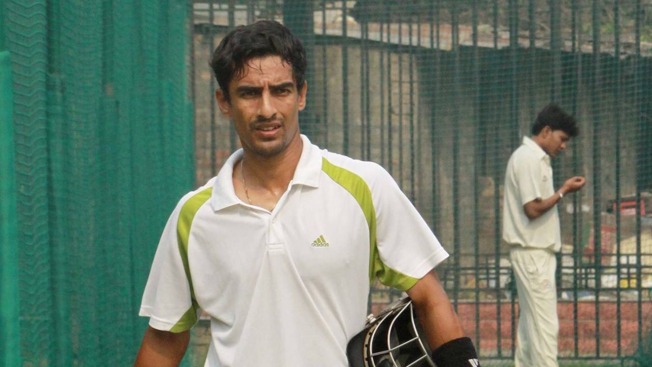 Mithun Manhas finishes a training session, Delhi, October 31, 2010
