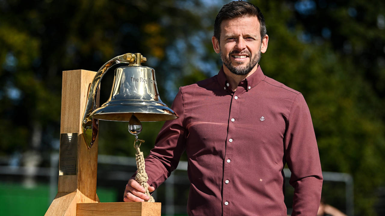 Ed Joyce rang the five-minute bell, Ireland vs England, 3rd T20I, Malahide, September 21, 2025