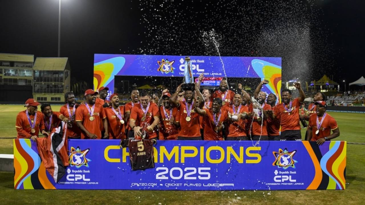 The Trinbago Knight Riders players start the celebrations, Guyana Amazon Warriors vs Trinbago Knight Riders, CPL final, Providence, September 21, 2025