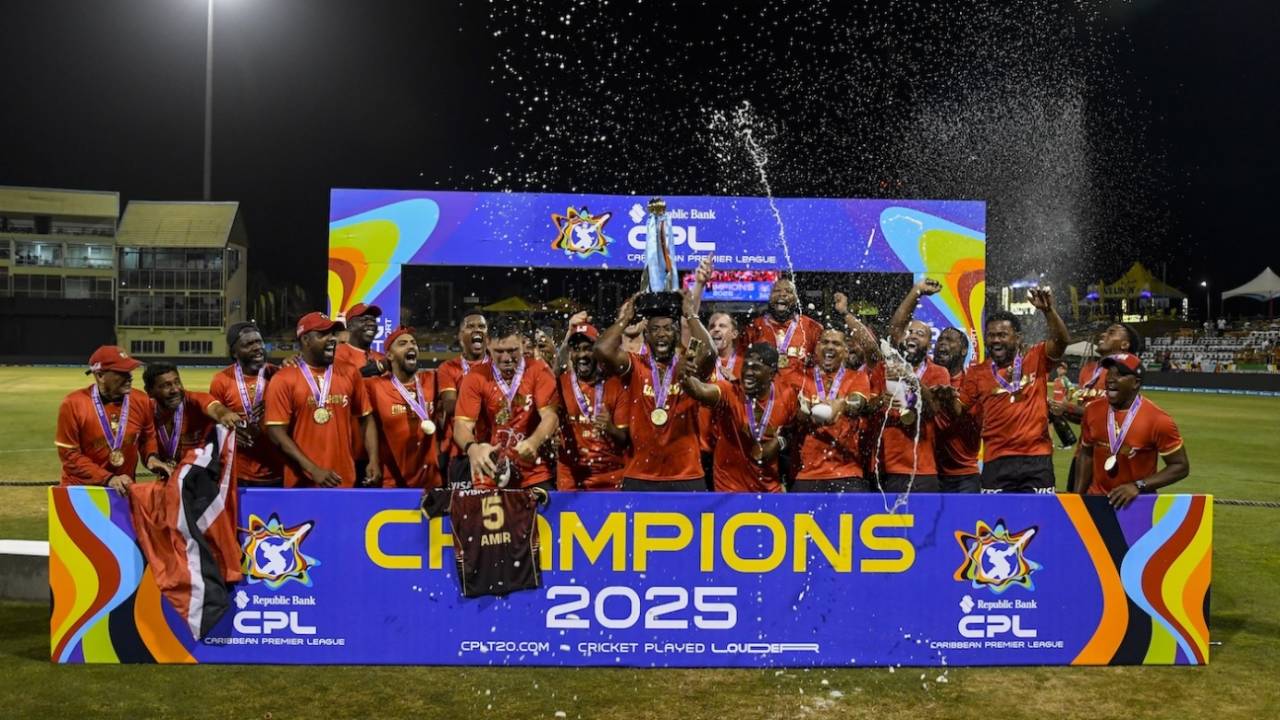 The Trinbago Knight Riders players start the celebrations, Guyana Amazon Warriors vs Trinbago Knight Riders, CPL final, Providence, September 21, 2025