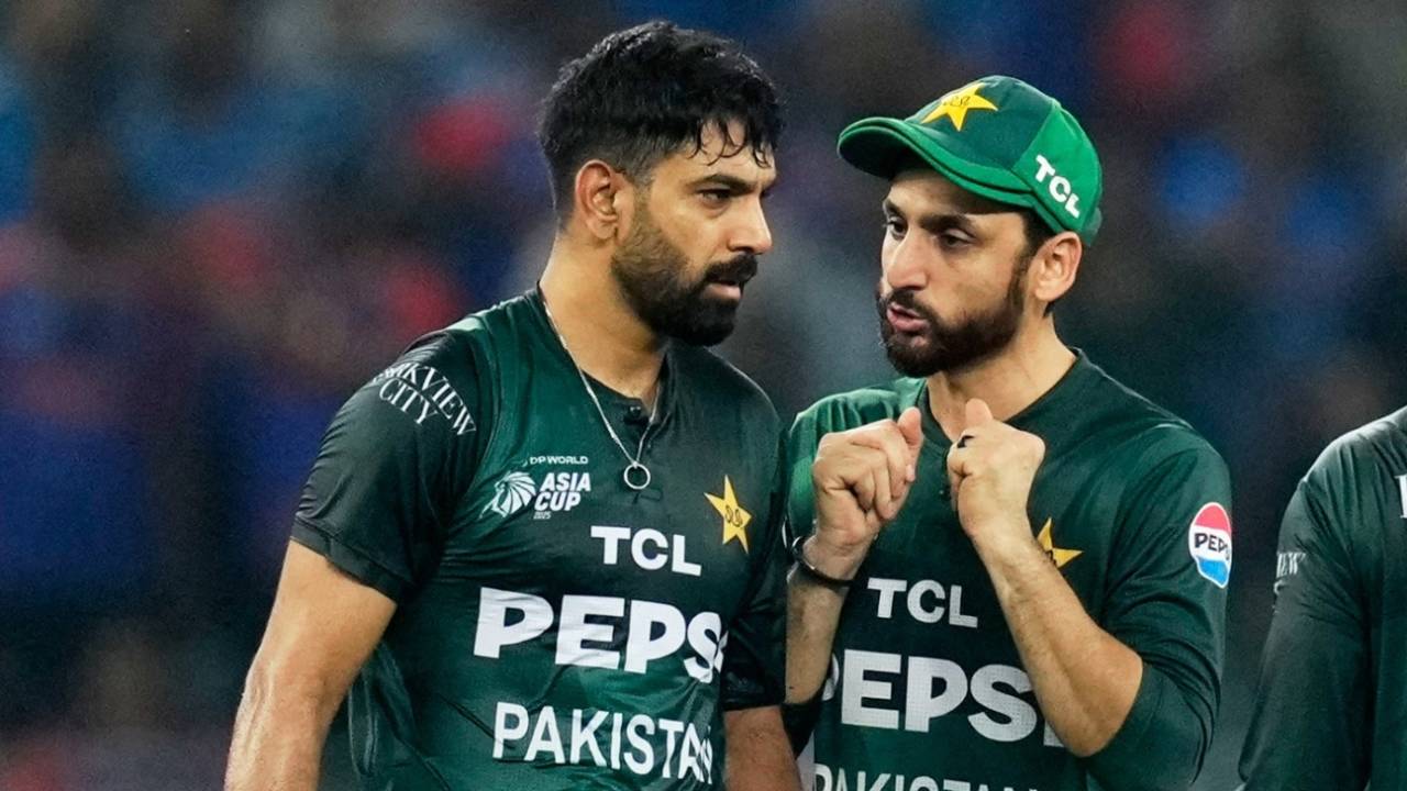 Haris Rauf and Salman Agha plot, India vs Pakistan, Asia Cup final, Dubai, September 28, 2025