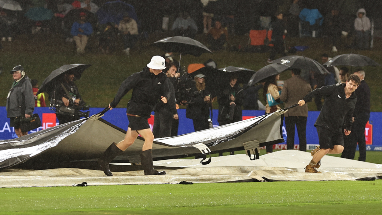 The rain returned after the toss had taken place, New Zealand vs Australia, 2nd T20I, Mount Maunganui, October 3, 2025
