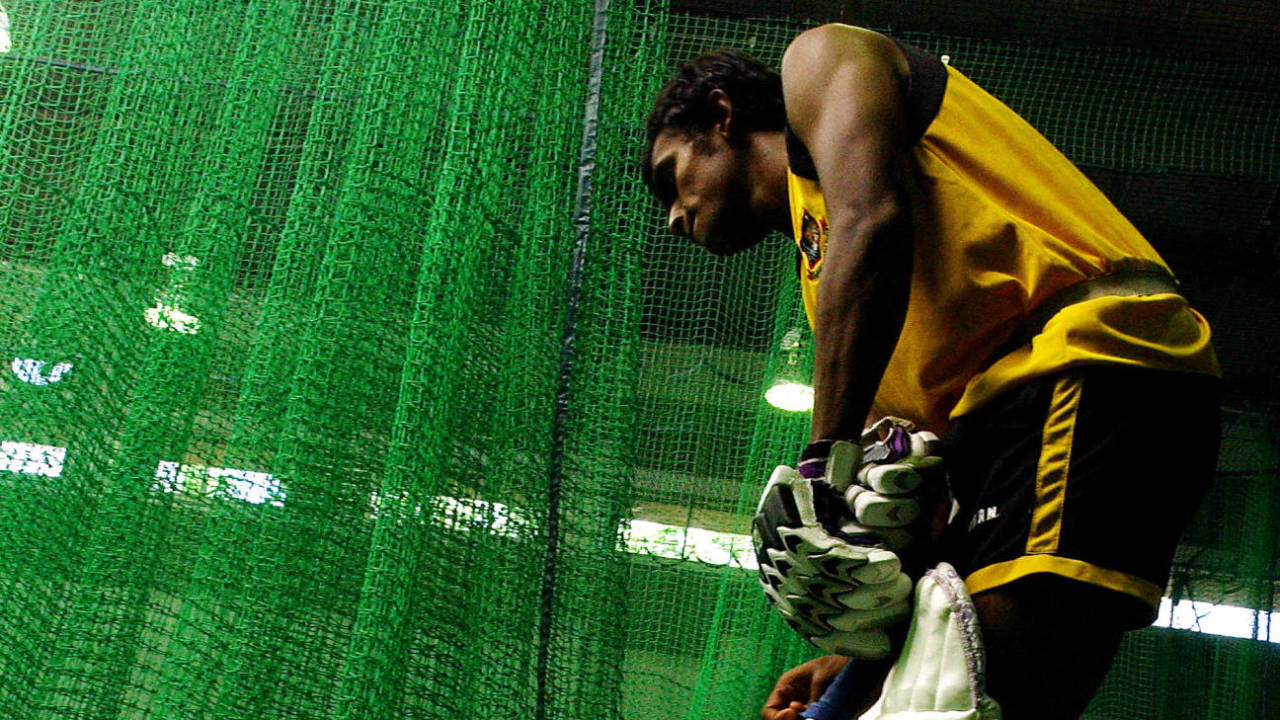Mehrab Hossain prepares to bat during a net practice session at the Fingara Town and Country Club in Colombo, July 1, 2007