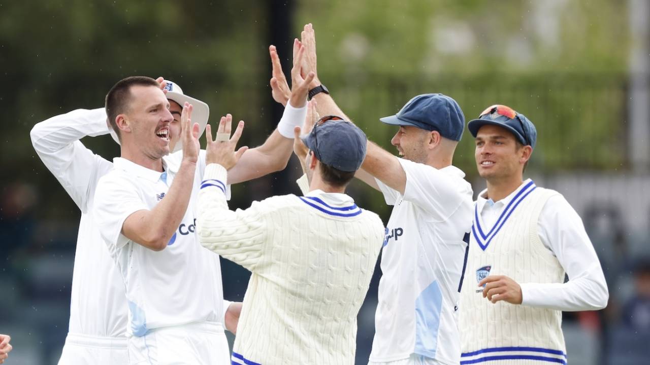 Ryan Hadley picked up three wickets, Western Australia vs New South Wales, Sheffield Shield, Perth, 2nd day, October 5, 2025