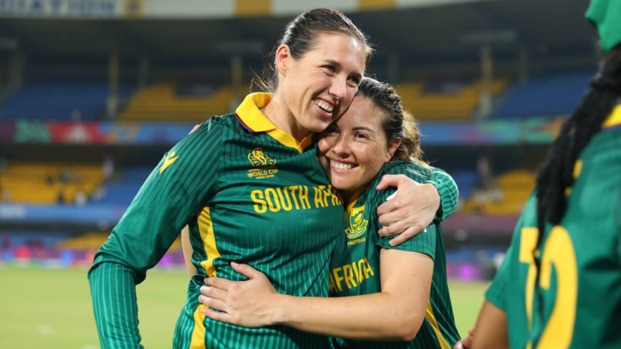 Tazmin Brits and Sune Luus' 159-run stand took South Africa home, New Zealand vs South Africa, Women's ODI World Cup, Indore, October 6, 2025