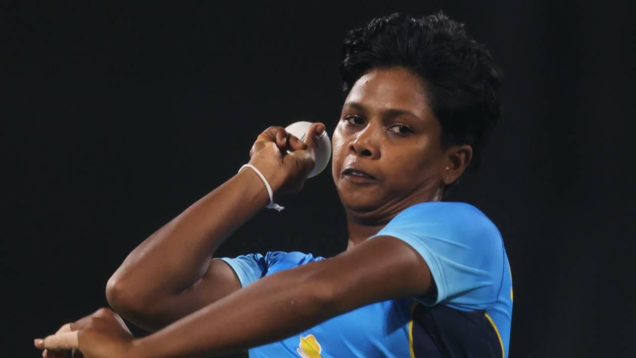 Malki Madara bowls, Sri Lanka vs England, Women's ODI World Cup, Colombo, October 10, 2025