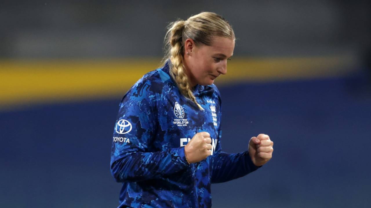 Sophie Ecclestone derailed Sri Lanka's chase, England vs Sri Lanka, Women's ODI World Cup, Colombo, October 11, 2025