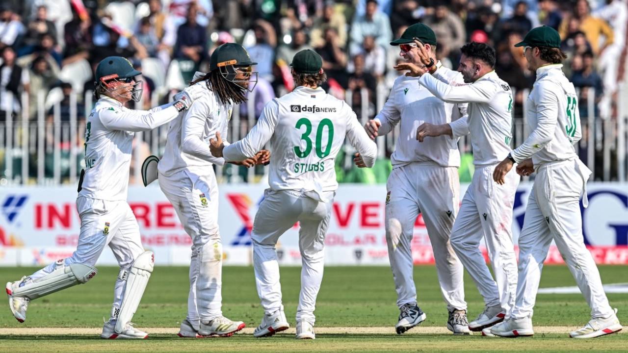 Keshav Maharaj celebrates Shan Masood's wicket, Pakistan vs South Africa, 1st day, 2nd Test, Rawalpindi, October 20, 2025