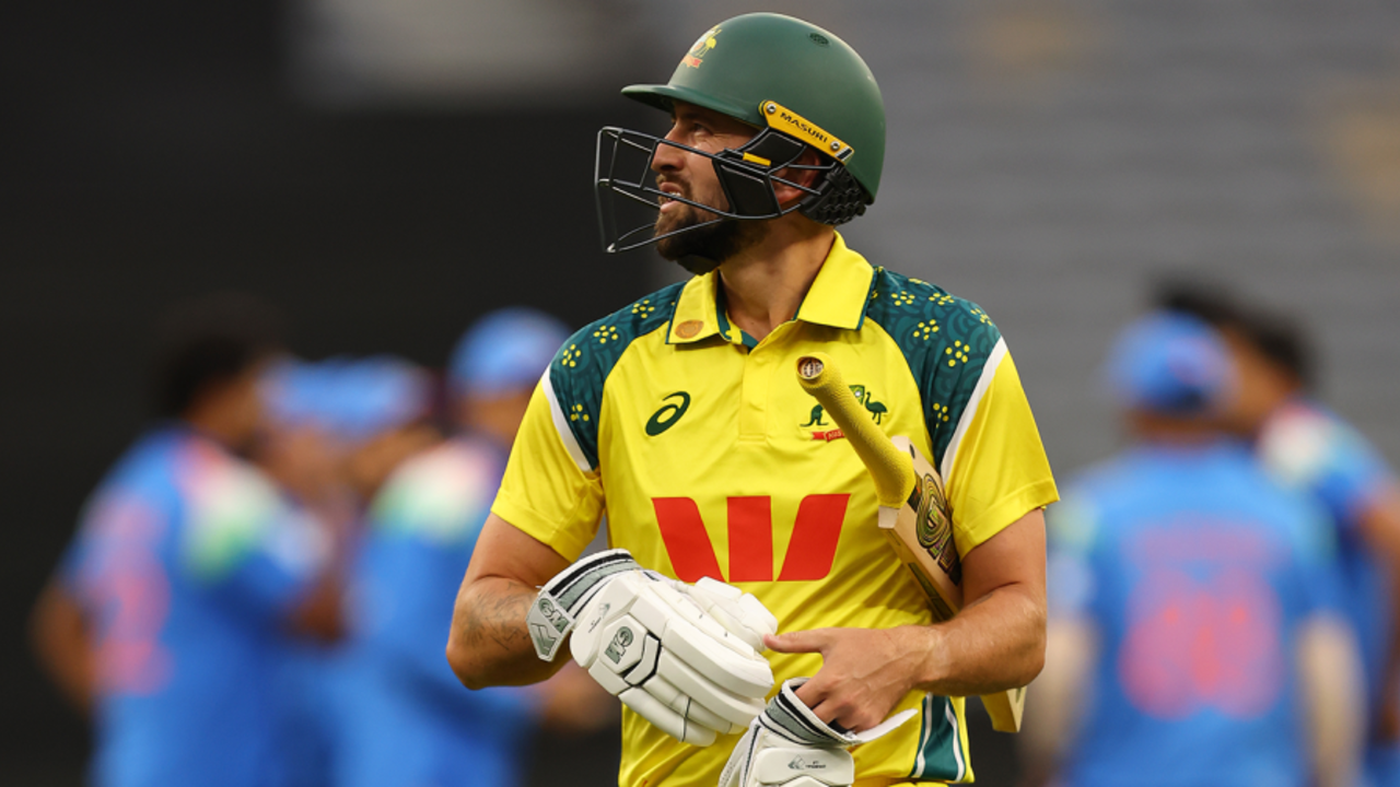 Matt Short walks off after his dismissal, Australia vs India, 1st ODI, Perth, October 19, 2025