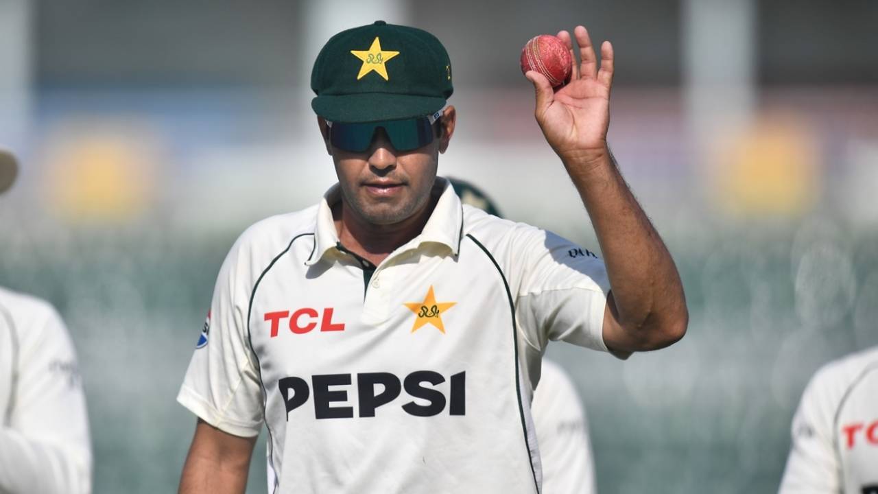 Asif Afridi picked up 6 for 79 on debut, Pakistan vs South Africa, 2nd Test, Rawalpindi, 3rd day, October 22, 2025
