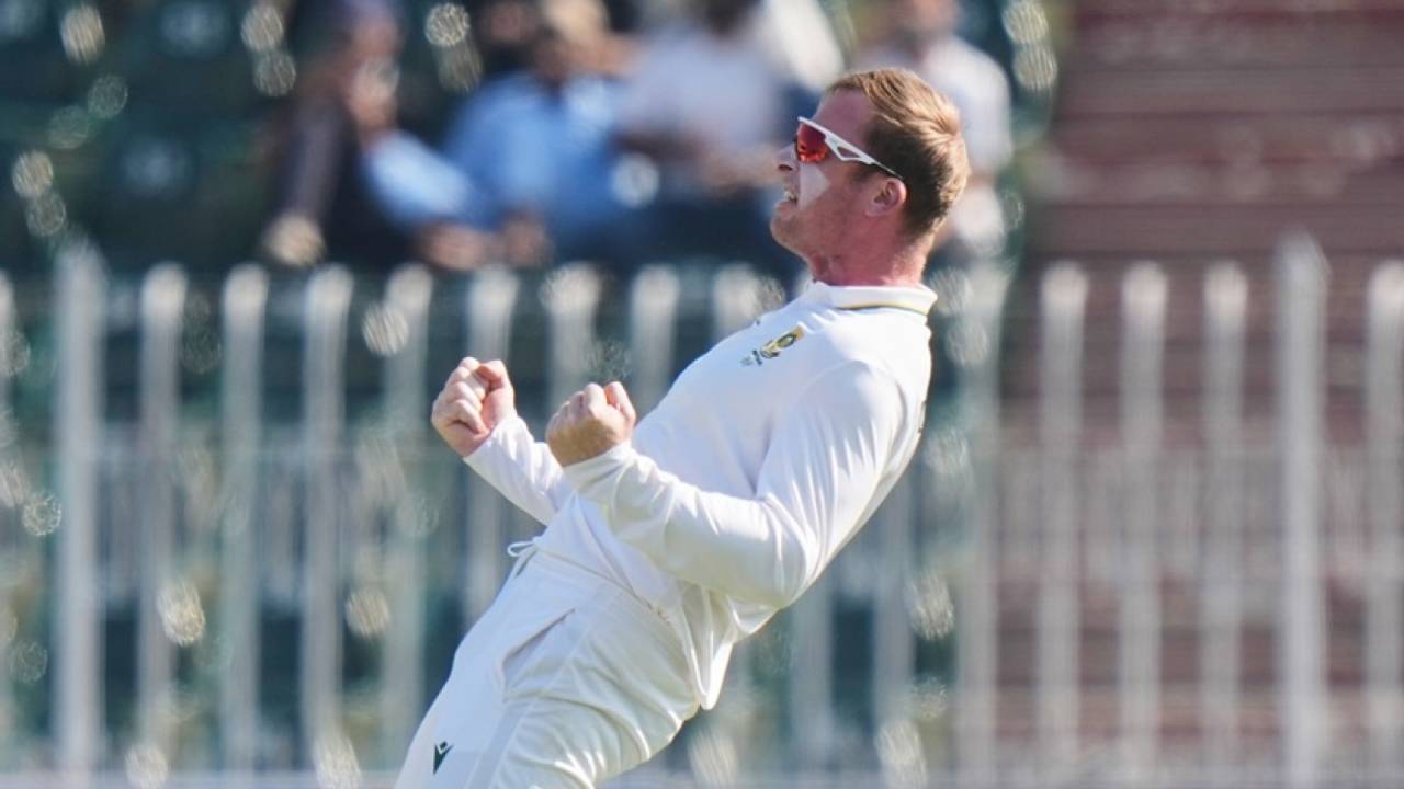 Simon Harmer completed his maiden five-wicket haul, Pakistan vs South Africa, 2nd Test, Rawalpindi, 4th day, October 23, 2025