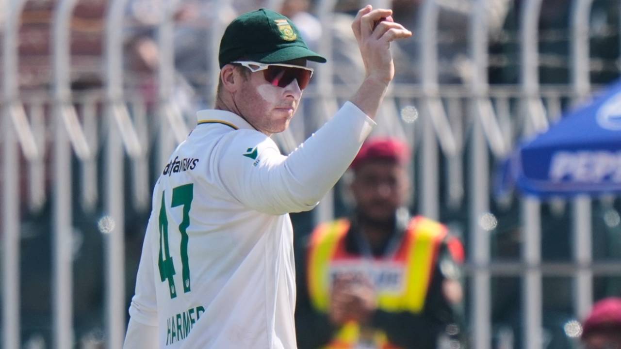 Simon Harmer finished with career best figures of 6 for 50, Pakistan vs South Africa, 2nd Test, Rawalpindi, 4th day, October 23, 2025