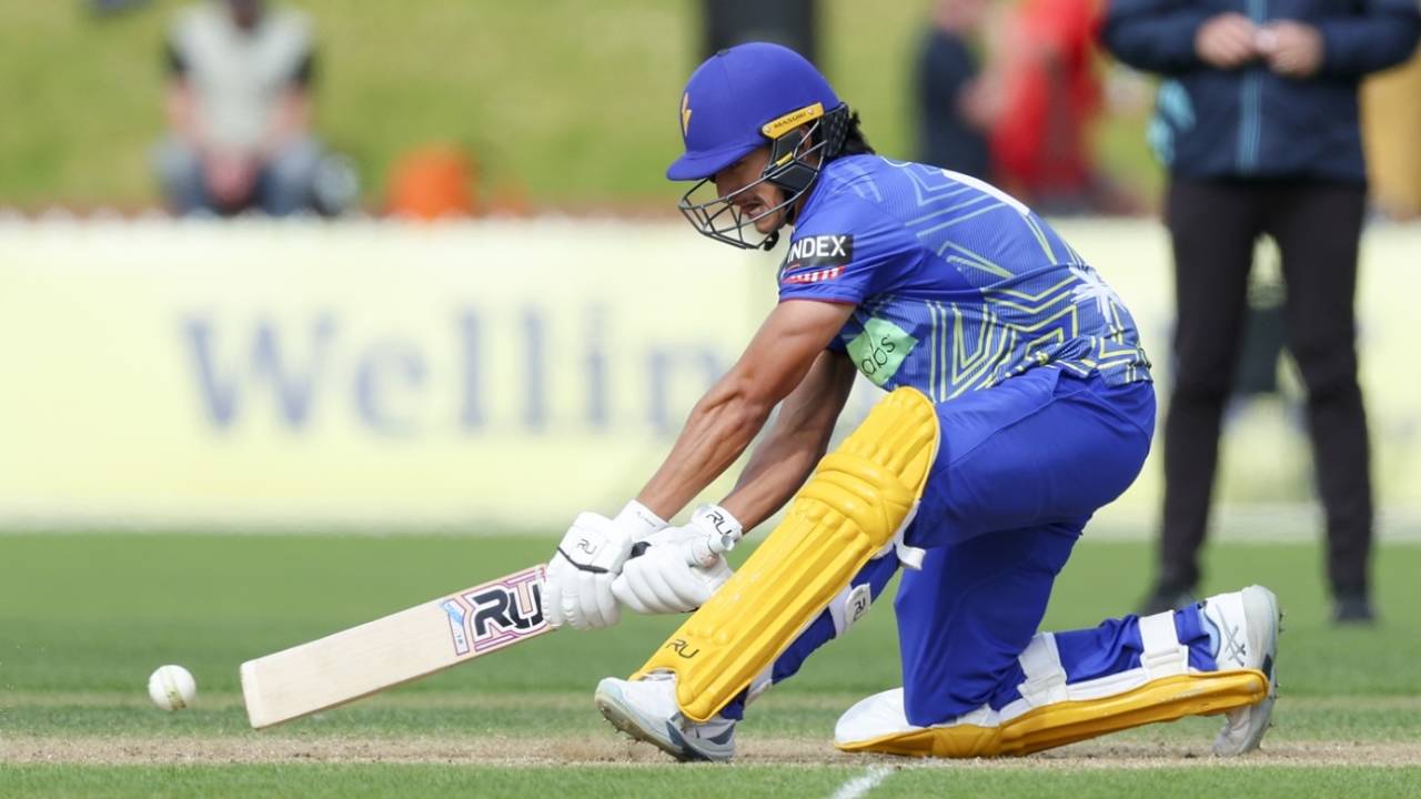 Max Chu gets creative, Super Smash 2024-25, Wellington, January 14, 2025