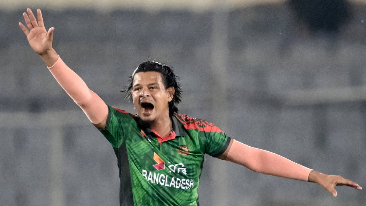 Nasum Ahmed took three wickets in the early overs, Bangladesh vs West Indies, 3rd ODI, Dhaka, October 23, 2025