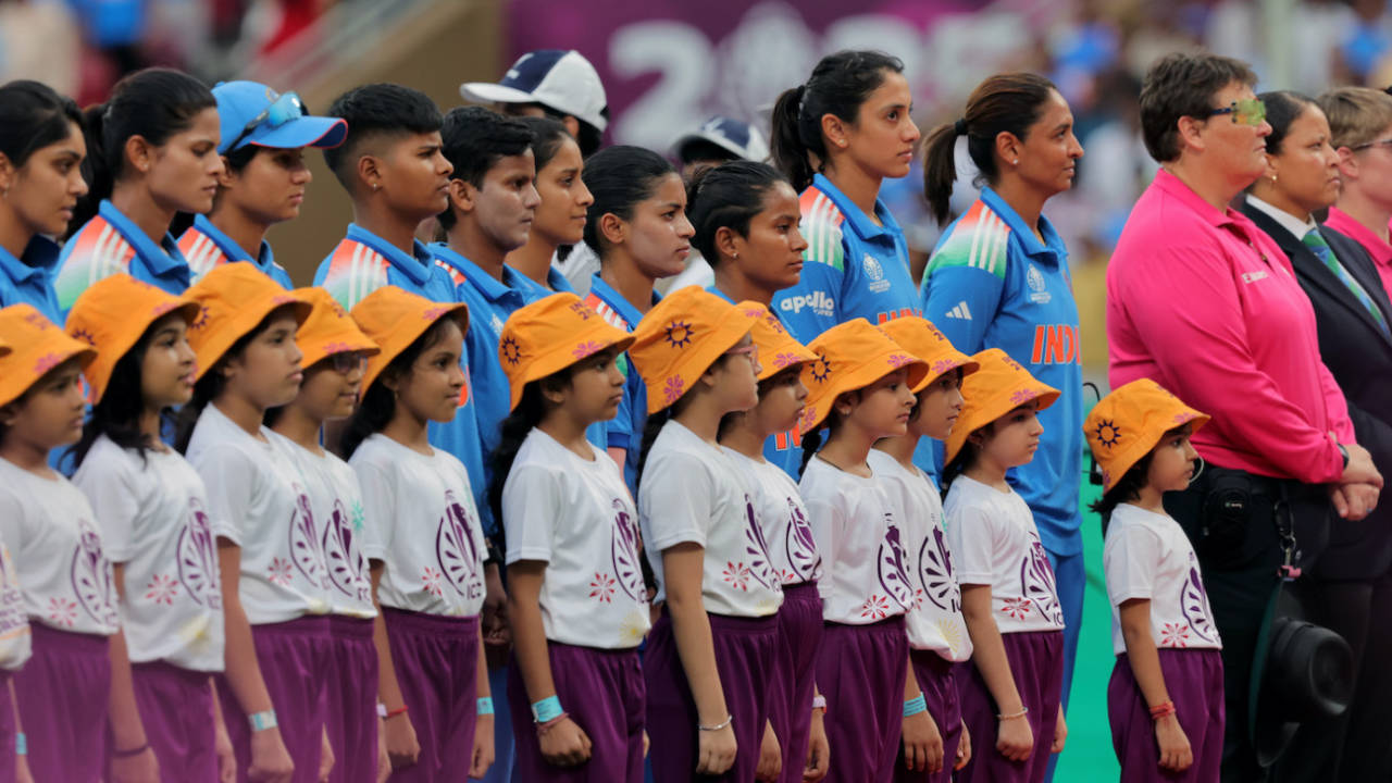 Harmanpreet Kaur, Smriti Mandhana, team India and their mascots at the national anthems, India vs Bangladesh, Women's World Cup 2025, Navi Mumbai, October 26, 2025